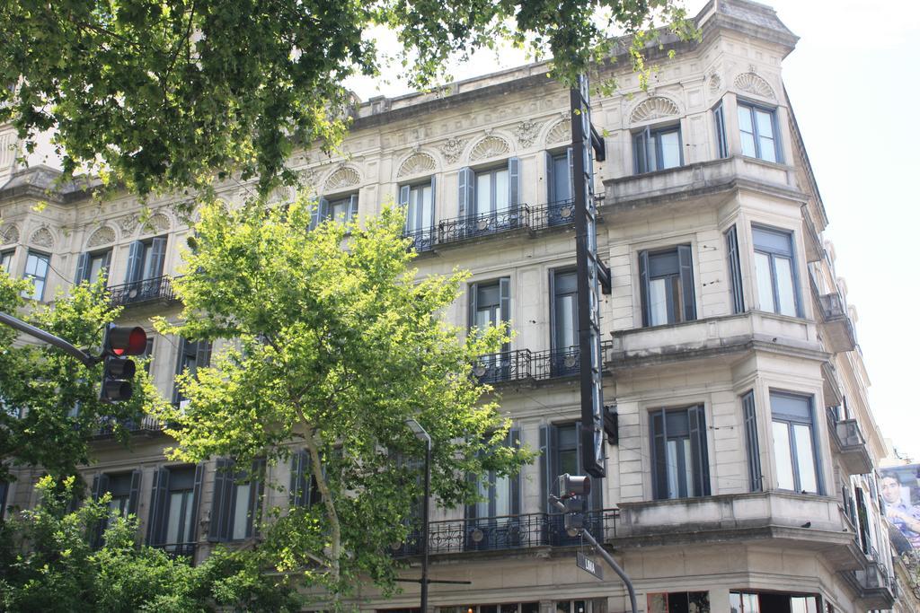 Ritz Hotel & Hostel Ba ブエノスアイレス エクステリア 写真