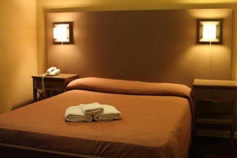 Ritz Hotel & Hostel Ba ブエノスアイレス エクステリア 写真